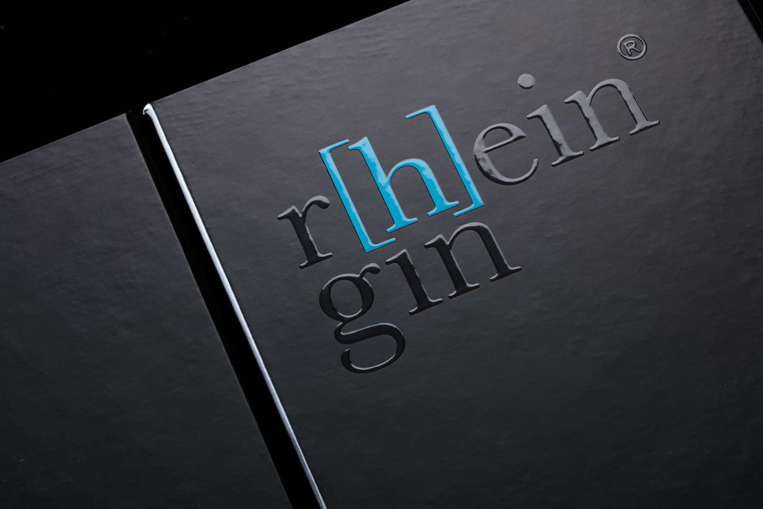 Detailansicht Rhein Gin Aufdruck